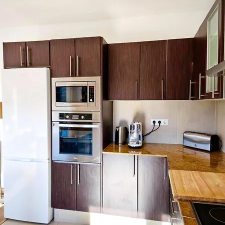 Pinzon, Gezellige Familievilla Met Groot Zwembad. Apartament *