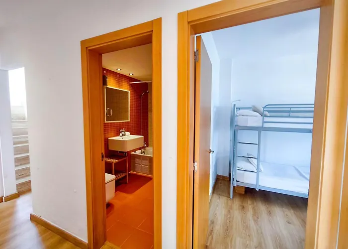 Apartamento Pinzon, Gezellige Familievilla Met Groot Zwembad. *