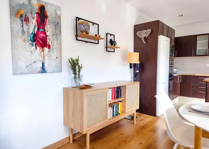 Pinzon, Gezellige Familievilla Met Groot Zwembad. Apartamento