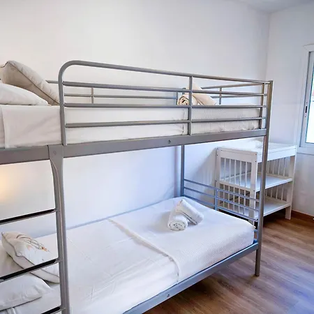 Апартаменти Pinzon, Gezellige Familievilla Met Groot Zwembad. Льорет-де-Мар