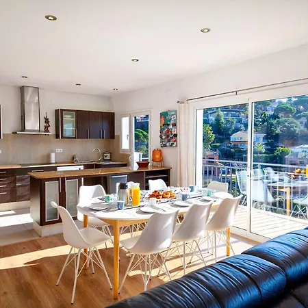Pinzon, Gezellige Familievilla Met Groot Zwembad. Apartment *