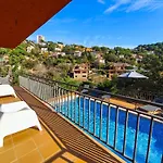 Pinzon, Gezellige Familievilla Met Groot Zwembad. Lloret de Mar