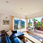 Pinzon, Gezellige Familievilla Met Groot Zwembad. Apartment