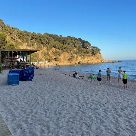 Pinzon, Gezellige Familievilla Met Groot Zwembad. Lägenhet