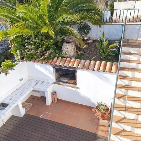 Pinzon, Gezellige Familievilla Met Groot Zwembad. Lloret de Mar