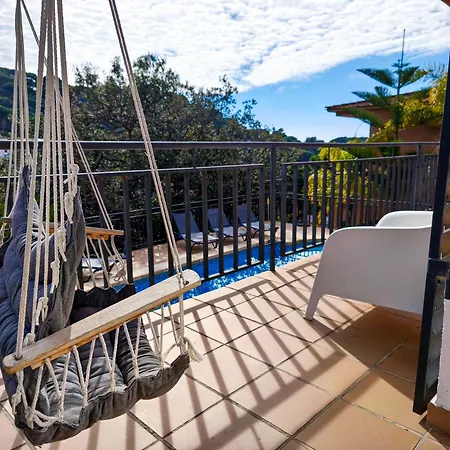 Pinzon, Gezellige Familievilla Met Groot Zwembad.