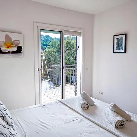 Apartamento Pinzon, Gezellige Familievilla Met Groot Zwembad. *