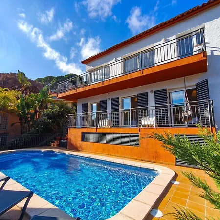 Pinzon, Gezellige Familievilla Met Groot Zwembad. Apartamento