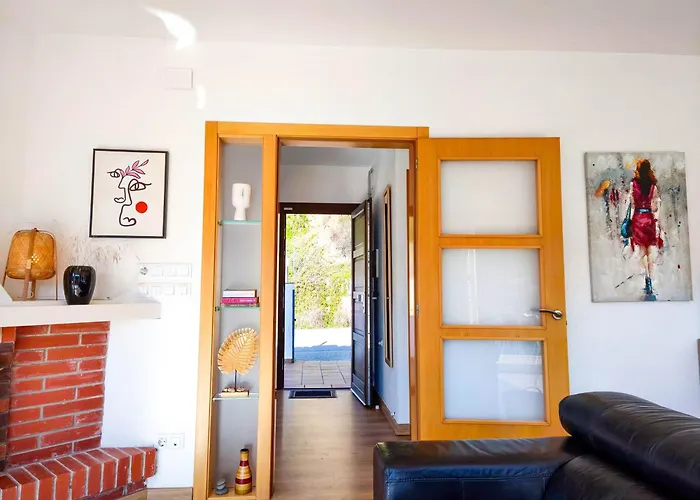 Pinzon, Gezellige Familievilla Met Groot Zwembad. Lloret de Mar